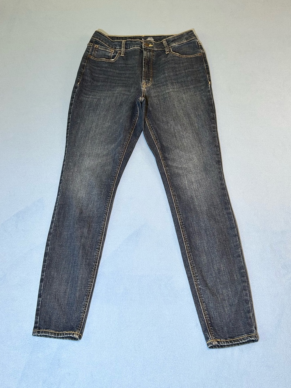 Old Navy Women's Rockstar Super Skinny Jeans in Dark Blue Wash